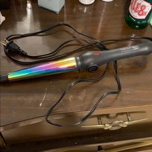 Conair— Infiniti Pro curling wand